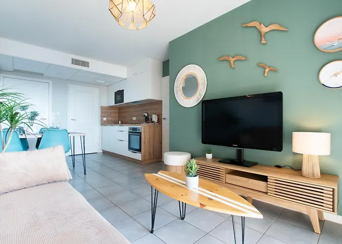 Atlantic Selection - Vagues En Vue, A L'estacade Avec Piscine