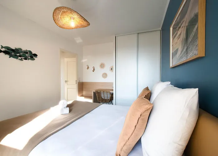 Atlantic Selection - Vagues En Vue, A L'estacade Avec Piscine