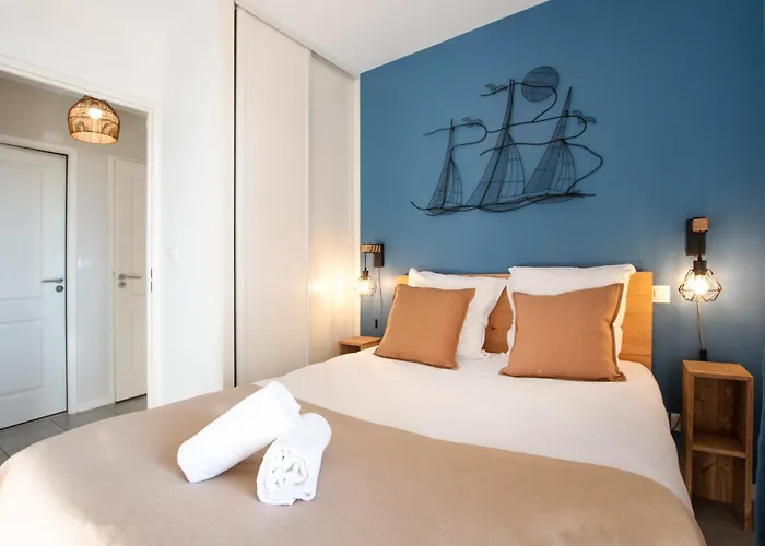 Atlantic Selection - Vagues En Vue, A L'estacade Avec Piscine